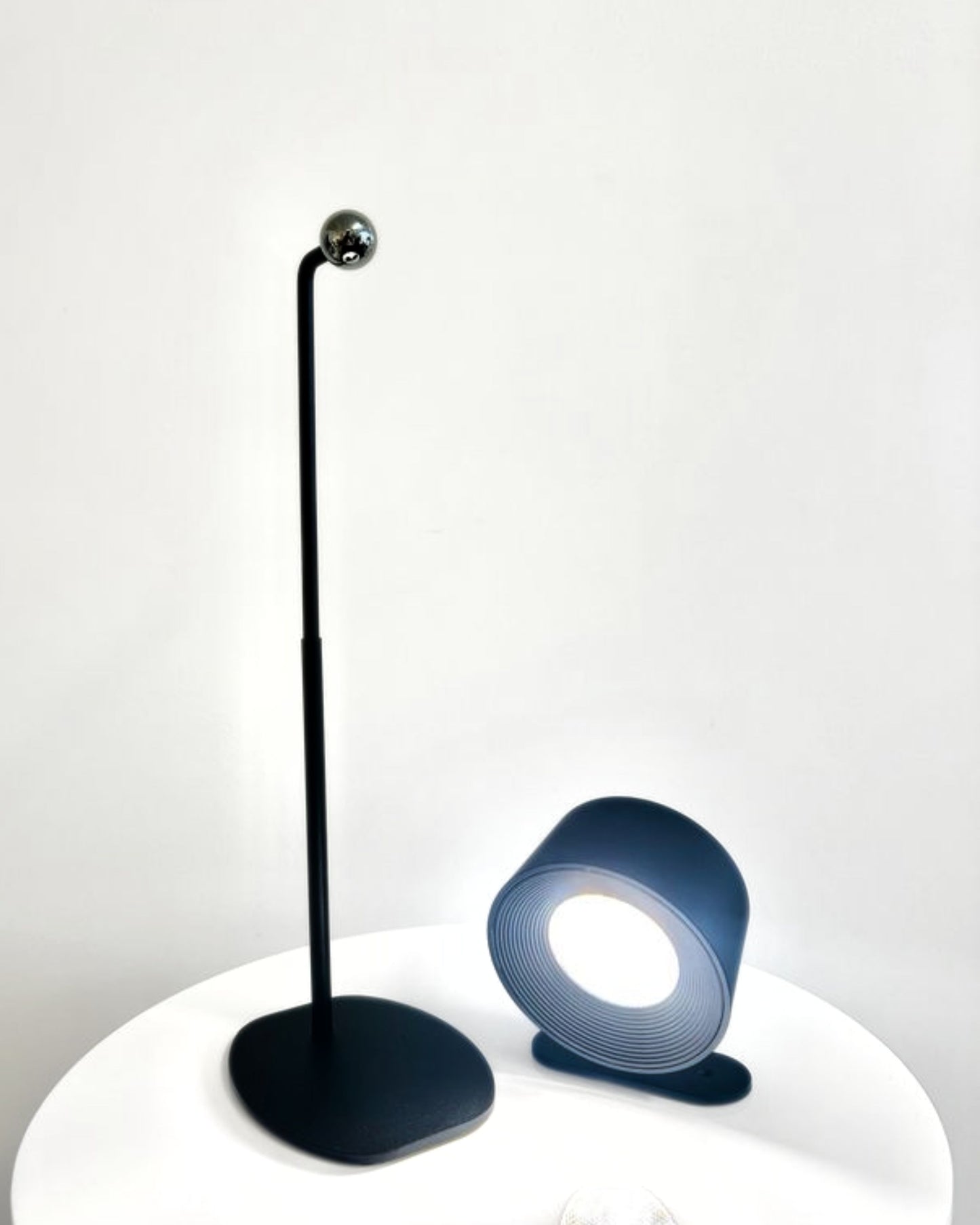 Stellar 360°  Rechargeable Lamp